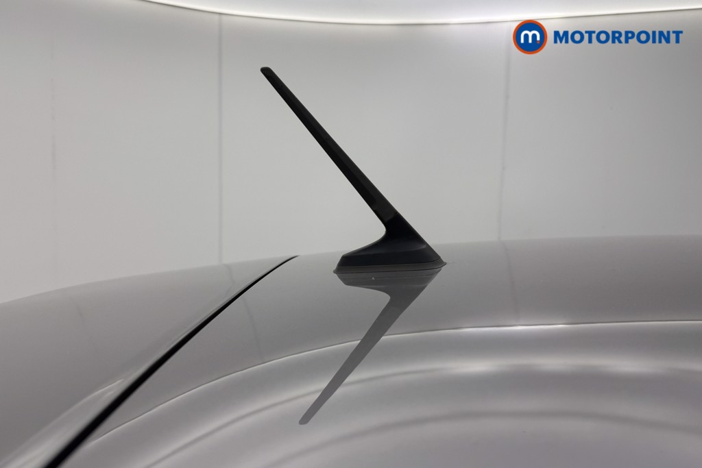 Renault Captur Iconic Manual Petrol SUV - Stock Number (1652698) - 47th supplementary image