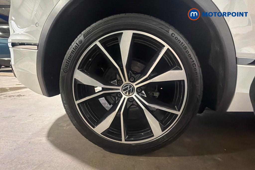 Volkswagen Tiguan R-Line Automatic Petrol SUV - Stock Number (1652804) - 49th supplementary image