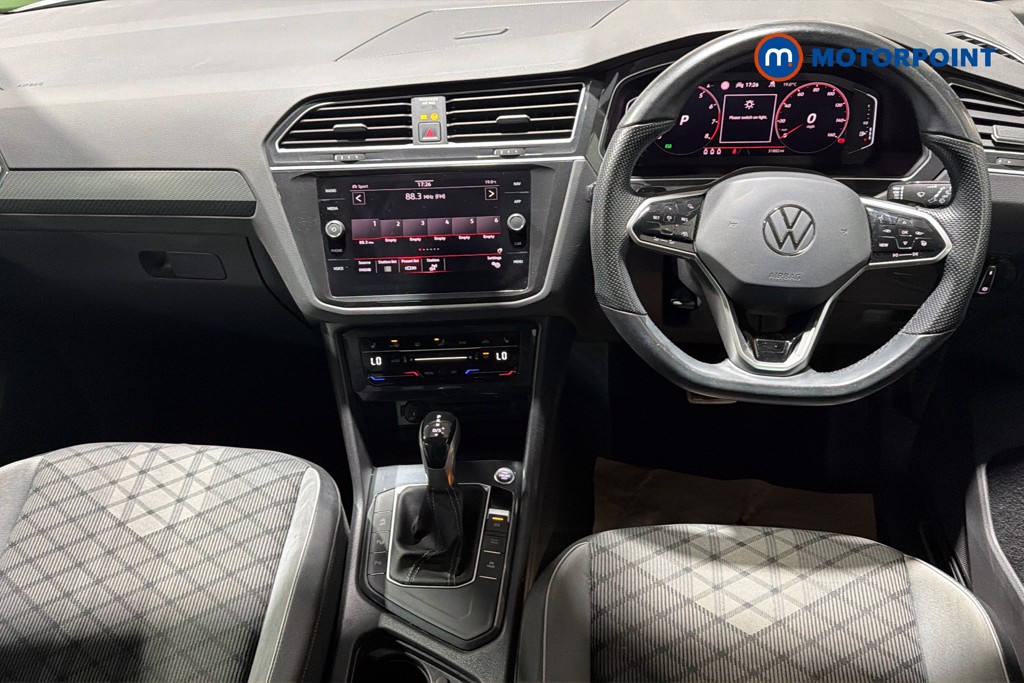 Volkswagen Tiguan R-Line Automatic Petrol SUV - Stock Number (1652804) - 1st supplementary image