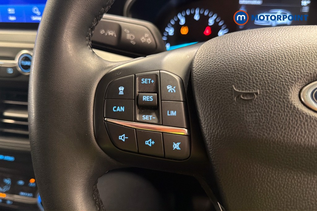 Ford Focus Titanium Style Manual Petrol Hatchback - Stock Number (1652998) - 3rd supplementary image