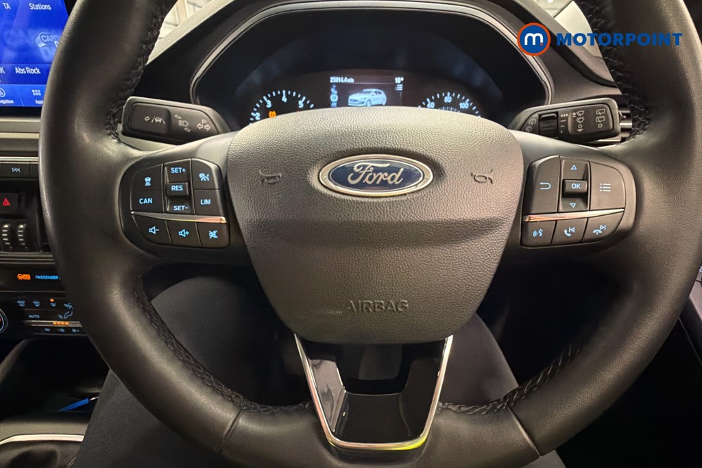 Ford Focus Titanium Style Manual Petrol Hatchback - Stock Number (1652998) - 5th supplementary image