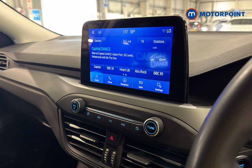 Ford Focus Titanium Style Manual Petrol Hatchback - Stock Number (1652998) - 9th supplementary image