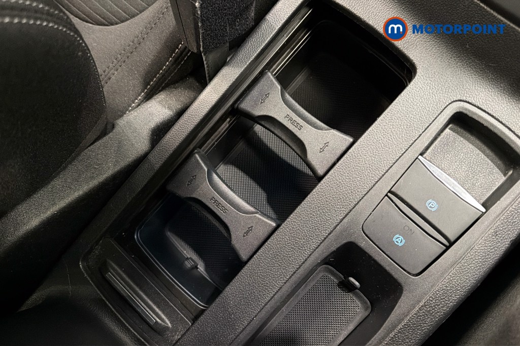 Ford Focus Titanium Style Manual Petrol Hatchback - Stock Number (1652998) - 16th supplementary image