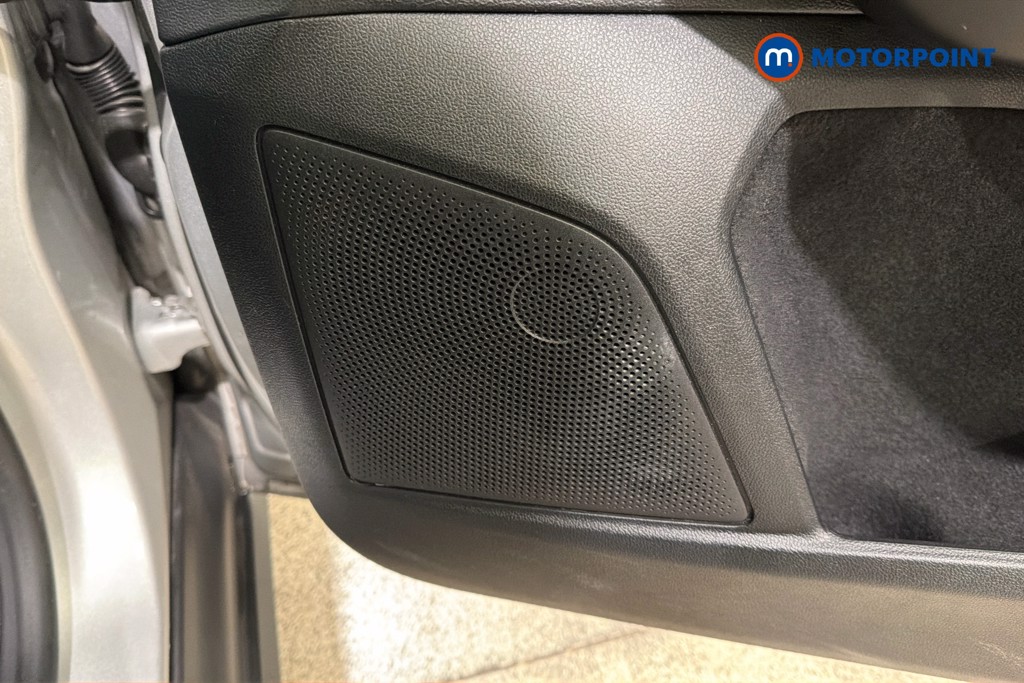 Ford Focus Titanium Style Manual Petrol Hatchback - Stock Number (1652998) - 21st supplementary image