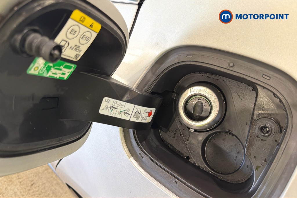 Ford Focus Titanium Style Manual Petrol Hatchback - Stock Number (1652998) - 41st supplementary image