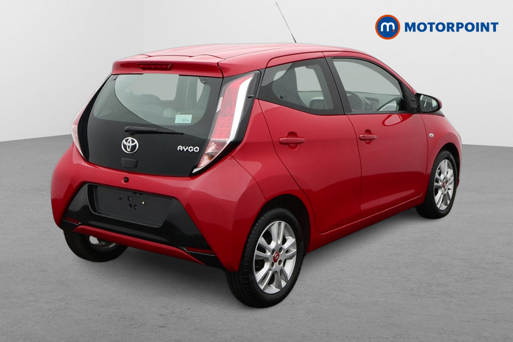 Toyota Aygo X-Play Automatic Petrol Hatchback - Stock Number (1653095) - Drivers side rear corner