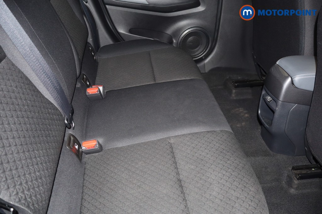 Nissan Juke N-Connecta Manual Petrol SUV - Stock Number (1653216) - 9th supplementary image