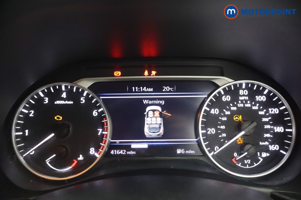 Nissan Juke N-Connecta Manual Petrol SUV - Stock Number (1653216) - 17th supplementary image