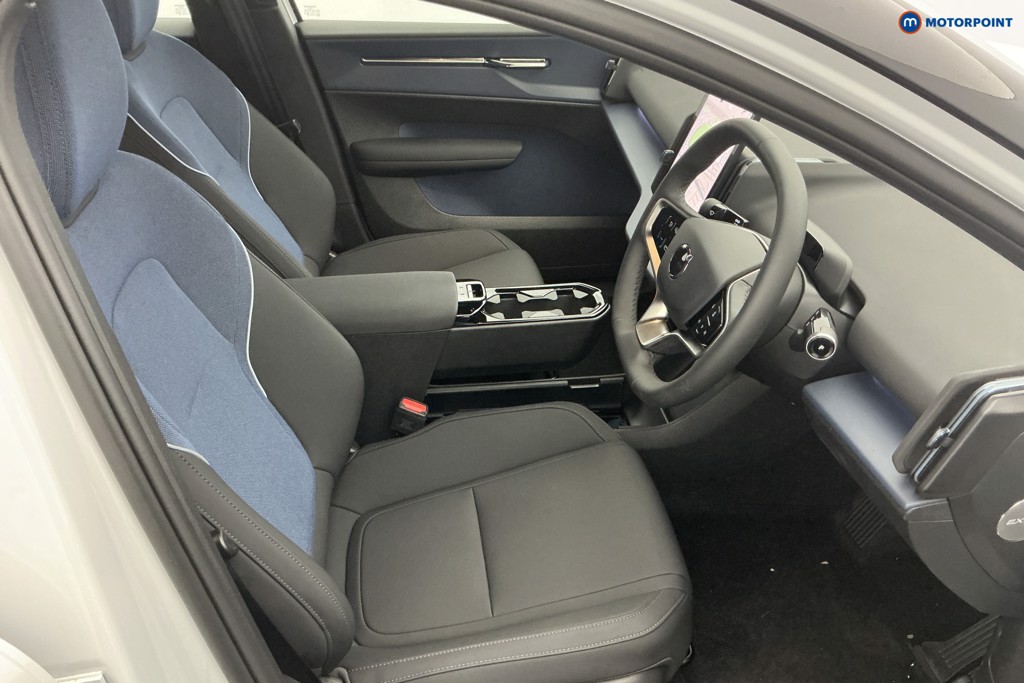 Volvo Ex30 Plus Automatic Electric SUV - Stock Number (1653387) - 5th supplementary image