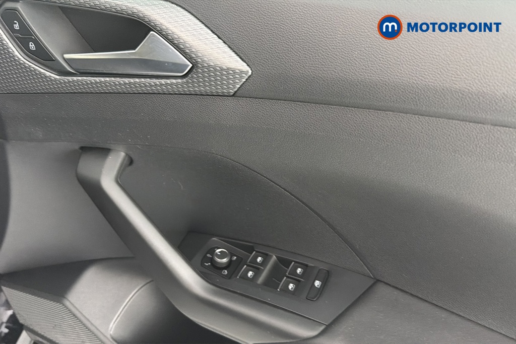 Volkswagen T-Cross R-Line Manual Petrol SUV - Stock Number (1653483) - 19th supplementary image