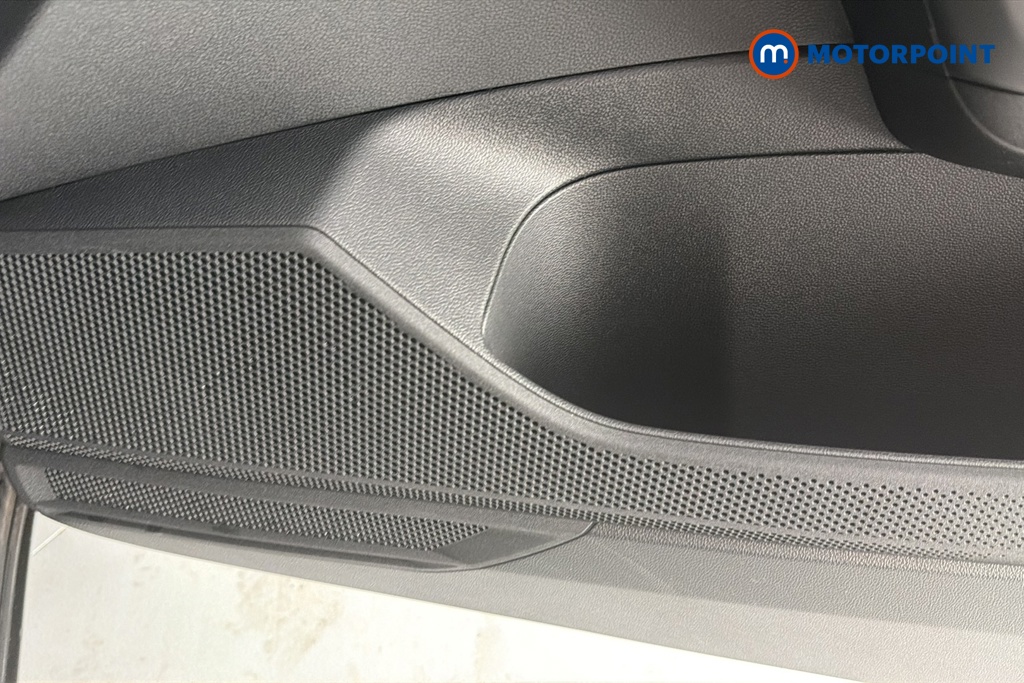 Volkswagen T-Cross R-Line Manual Petrol SUV - Stock Number (1653483) - 21st supplementary image