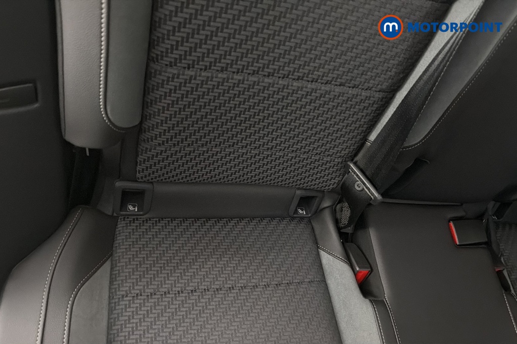 Volkswagen T-Cross R-Line Manual Petrol SUV - Stock Number (1653483) - 27th supplementary image