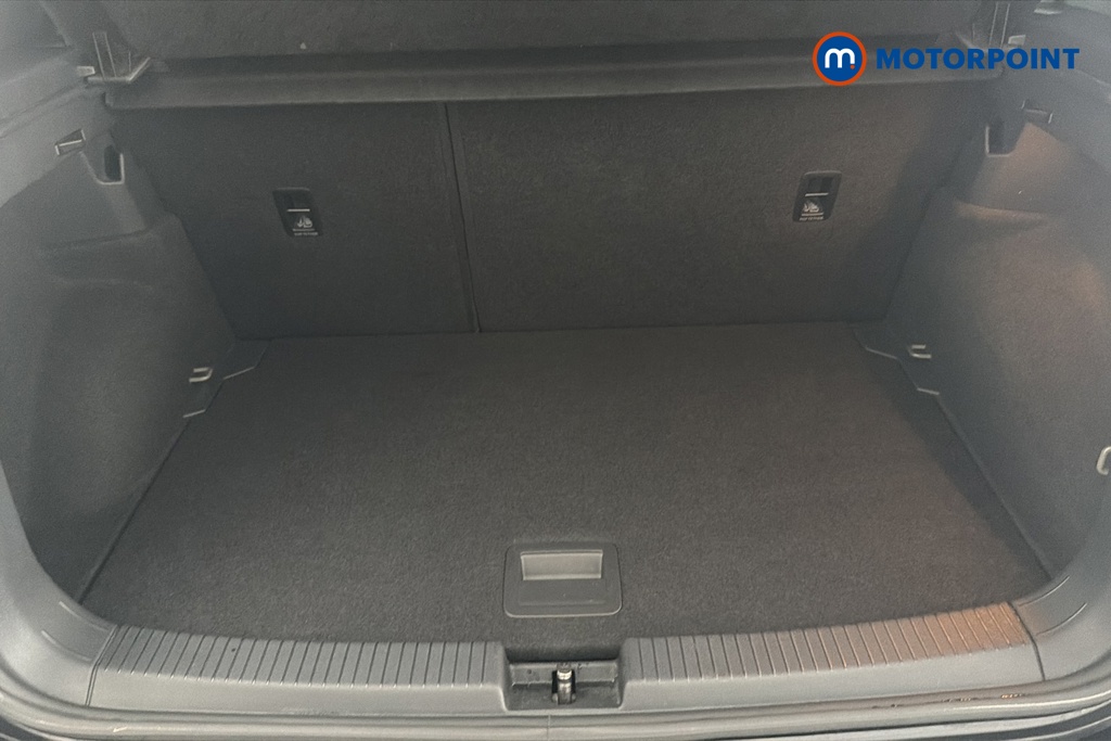 Volkswagen T-Cross R-Line Manual Petrol SUV - Stock Number (1653483) - 30th supplementary image