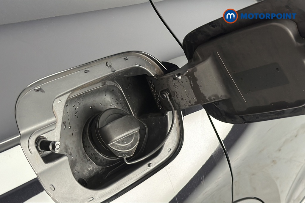 Volkswagen T-Cross R-Line Manual Petrol SUV - Stock Number (1653483) - 41st supplementary image