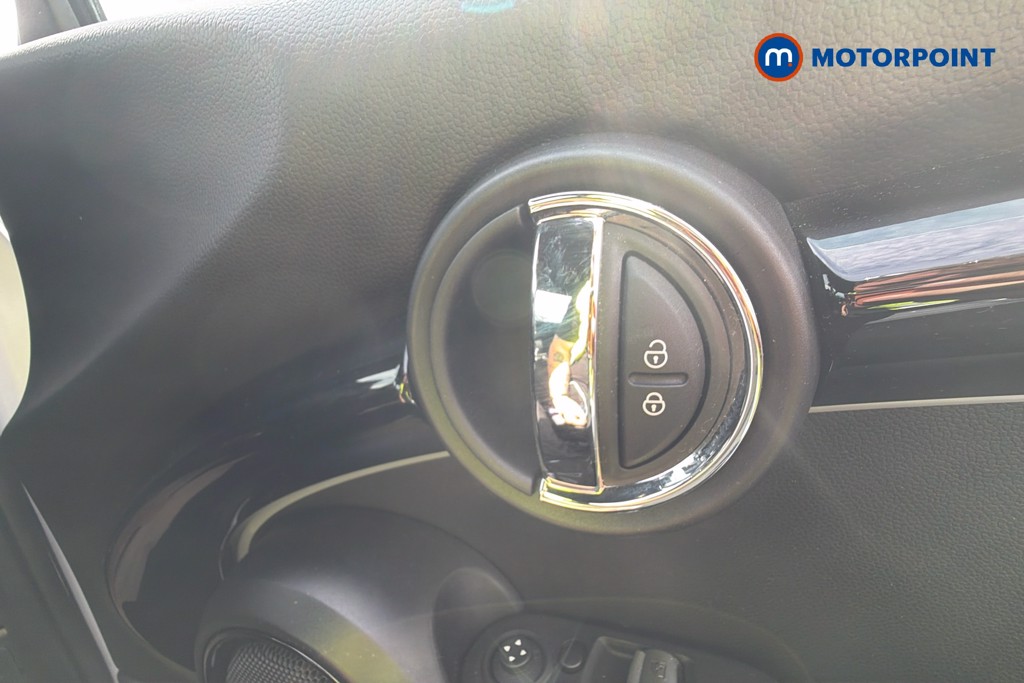 Mini Hatchback Cooper Sport Automatic Petrol Hatchback - Stock Number (1653820) - 37th supplementary image