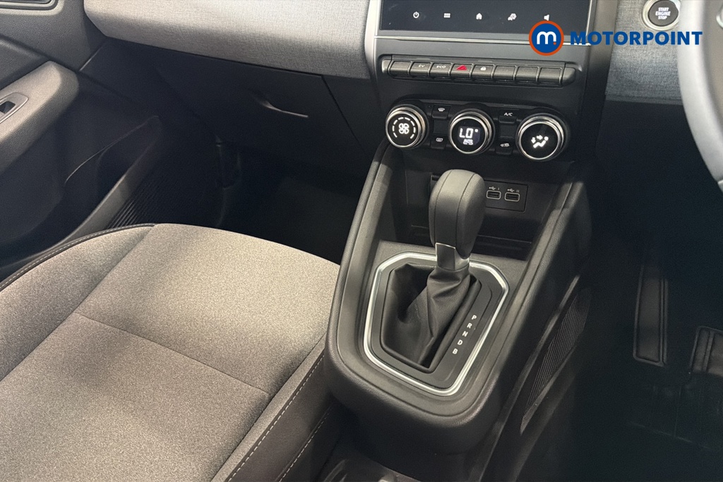 Renault Clio Evolution Automatic Petrol-Electric Hybrid Hatchback - Stock Number (1654109) - 15th supplementary image