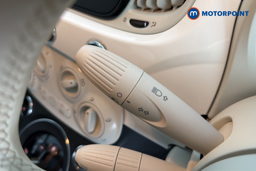 Fiat 500 Lounge Automatic Petrol Hatchback - Stock Number (1654170) - 5th supplementary image