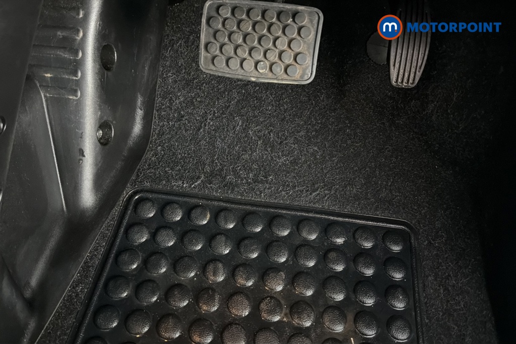 Fiat 500 Lounge Automatic Petrol Hatchback - Stock Number (1654170) - 24th supplementary image