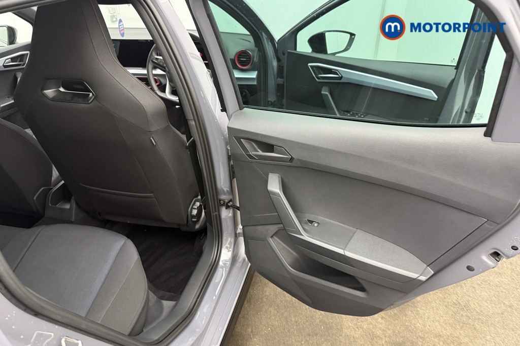 Seat Ibiza Fr Black Edition Manual Petrol Hatchback - Stock Number (1654196) - 15th supplementary image