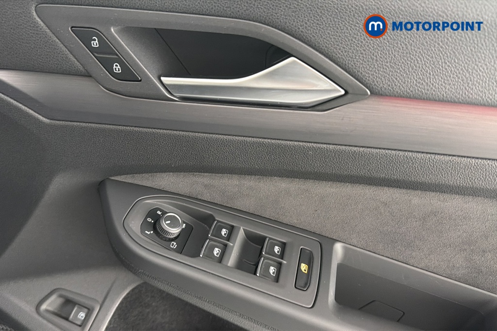 Volkswagen Golf Style Automatic Petrol Plug-In Hybrid Hatchback - Stock Number (1654221) - 19th supplementary image