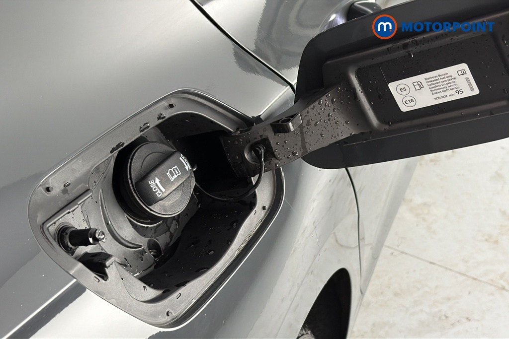 Volkswagen Golf Style Automatic Petrol Plug-In Hybrid Hatchback - Stock Number (1654221) - 41st supplementary image
