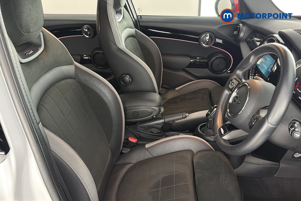 Mini Hatchback Cooper Sport Automatic Petrol Hatchback - Stock Number (1654245) - 22nd supplementary image