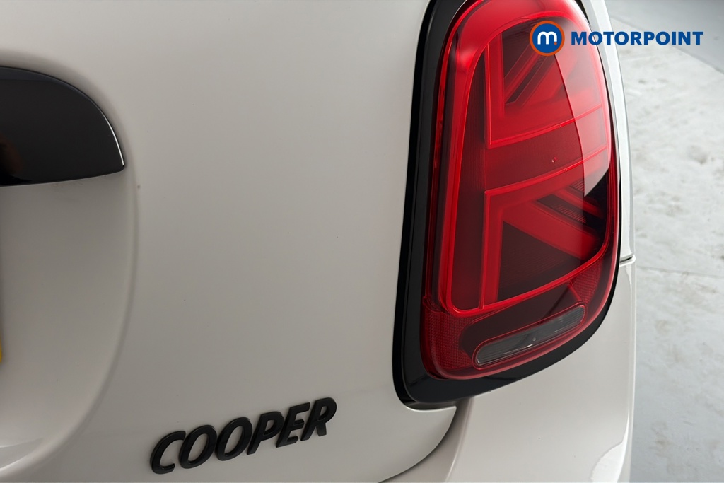 Mini Hatchback Cooper Sport Automatic Petrol Hatchback - Stock Number (1654245) - 36th supplementary image