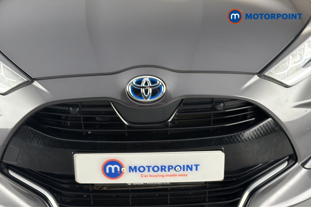 Toyota Yaris Excel Automatic Petrol-Electric Hybrid Hatchback - Stock Number (1654270) - 43rd supplementary image
