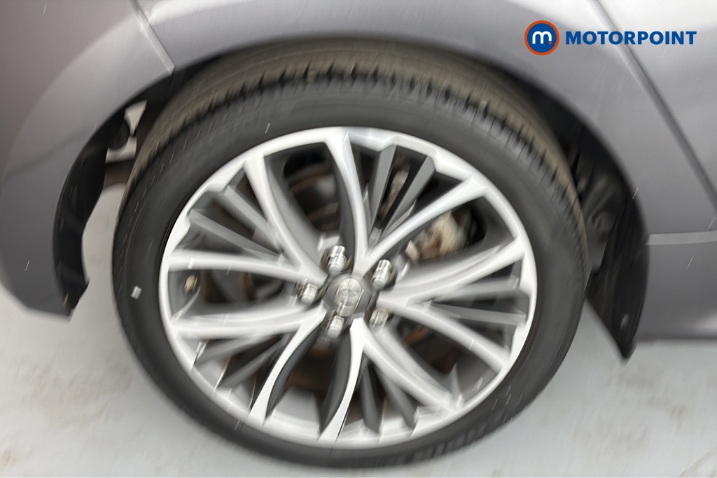 Toyota Yaris Excel Automatic Petrol-Electric Hybrid Hatchback - Stock Number (1654270) - 46th supplementary image