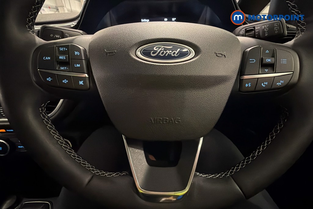 Ford Fiesta Titanium Manual Petrol Hatchback - Stock Number (1654286) - 5th supplementary image