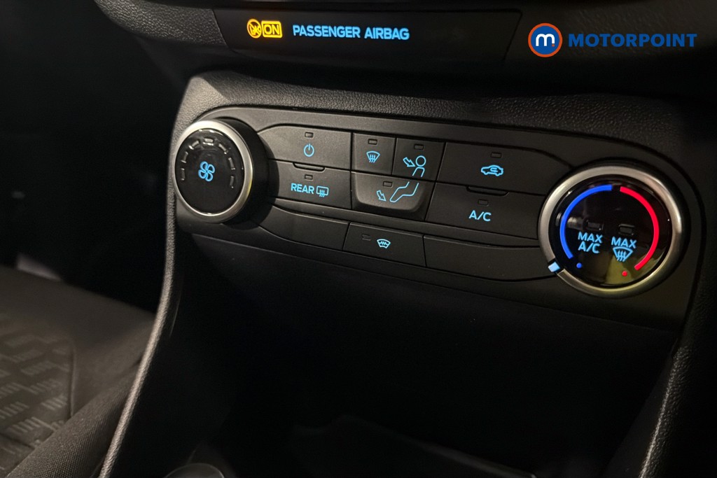 Ford Fiesta Titanium Manual Petrol Hatchback - Stock Number (1654286) - 12th supplementary image