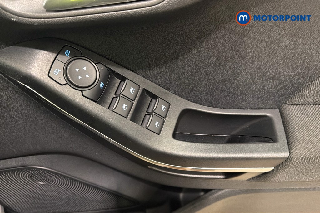 Ford Fiesta Titanium Manual Petrol Hatchback - Stock Number (1654286) - 20th supplementary image