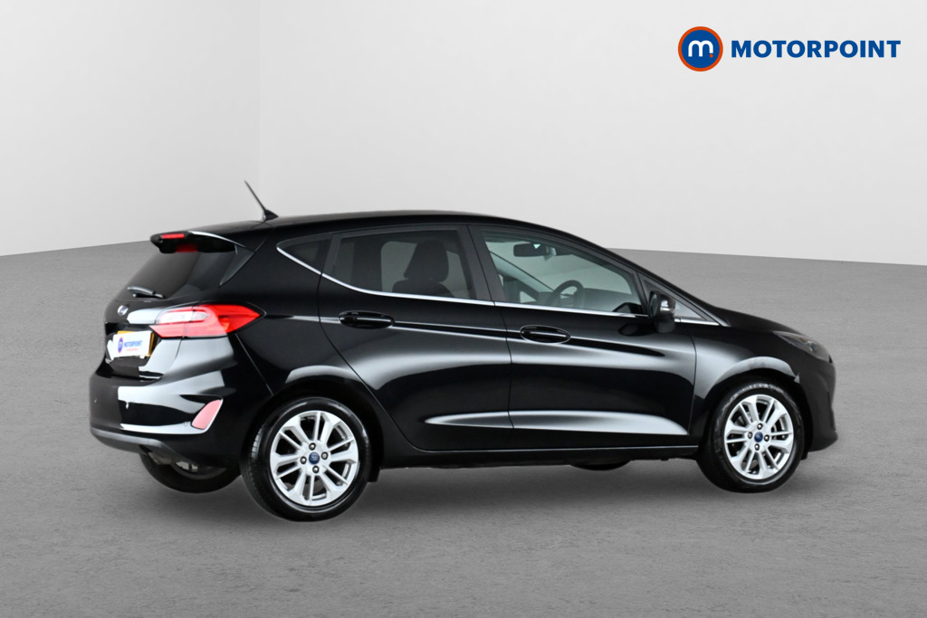 Ford Fiesta Titanium Manual Petrol Hatchback - Stock Number (1654286) - Drivers side rear corner