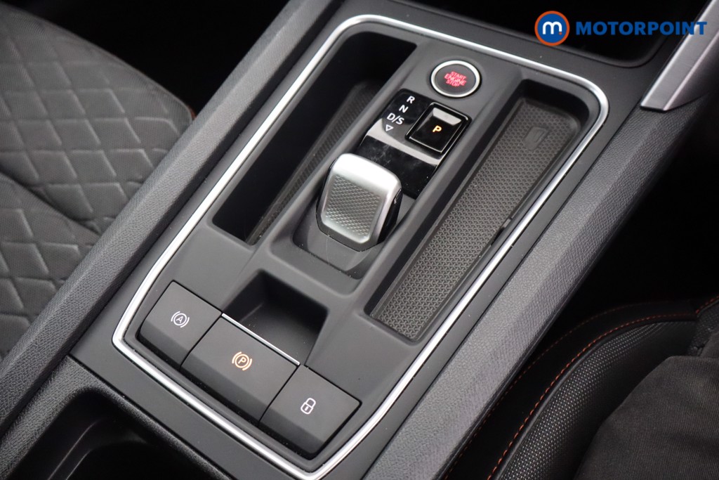 Seat Leon FR Automatic Petrol Plug-In Hybrid Estate - Stock Number (1654315) - 5th supplementary image