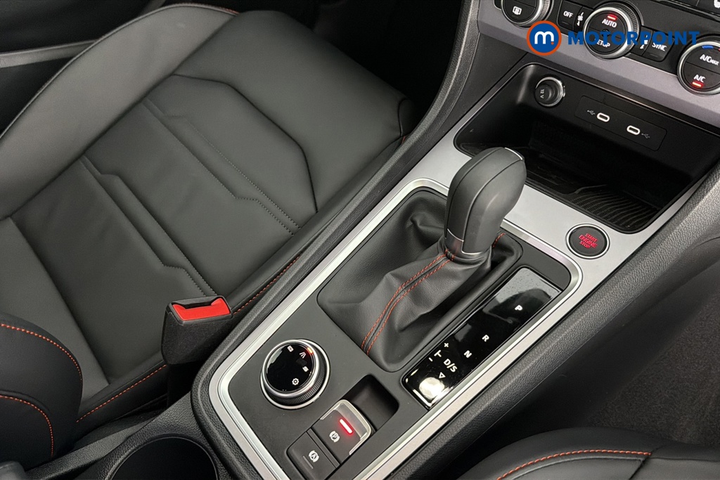 Seat Ateca Fr Black Edition Automatic Petrol SUV - Stock Number (1654340) - 15th supplementary image