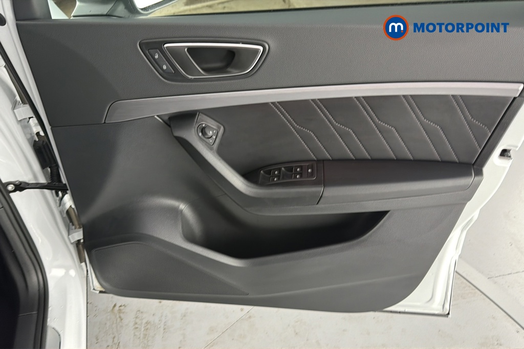 Seat Ateca Fr Black Edition Automatic Petrol SUV - Stock Number (1654340) - 18th supplementary image