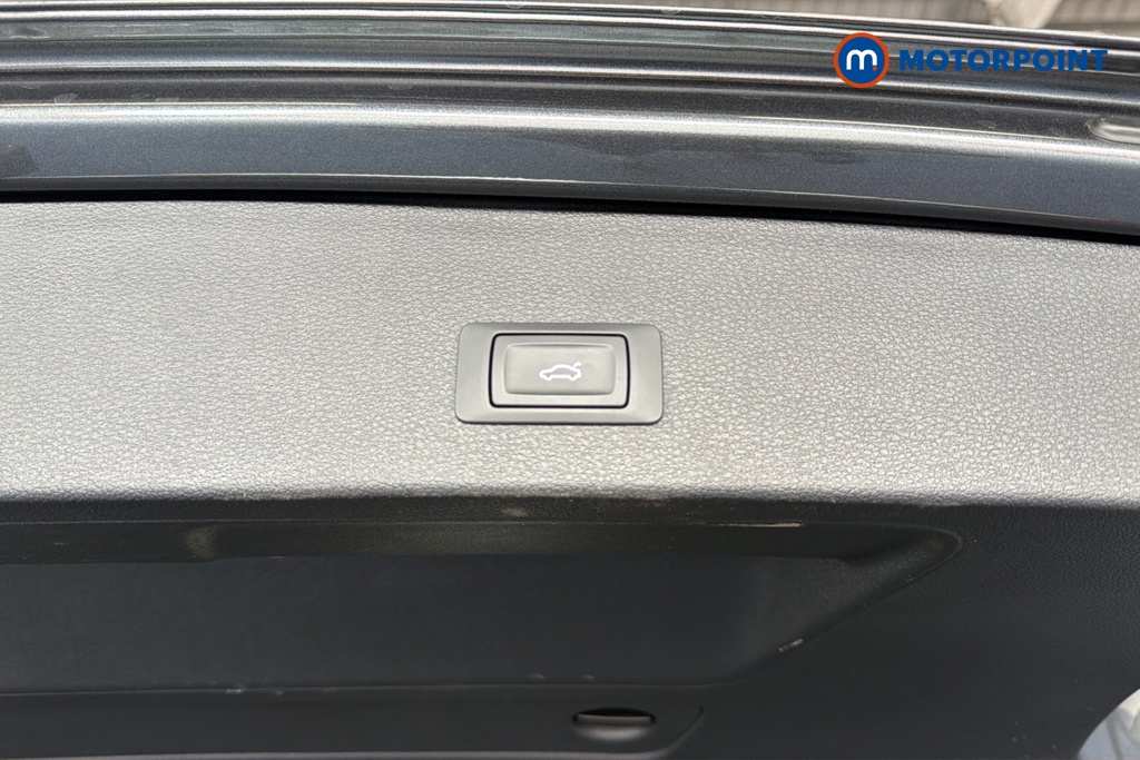 Audi Q2 S Line Manual Petrol SUV - Stock Number (1654495) - 35th supplementary image
