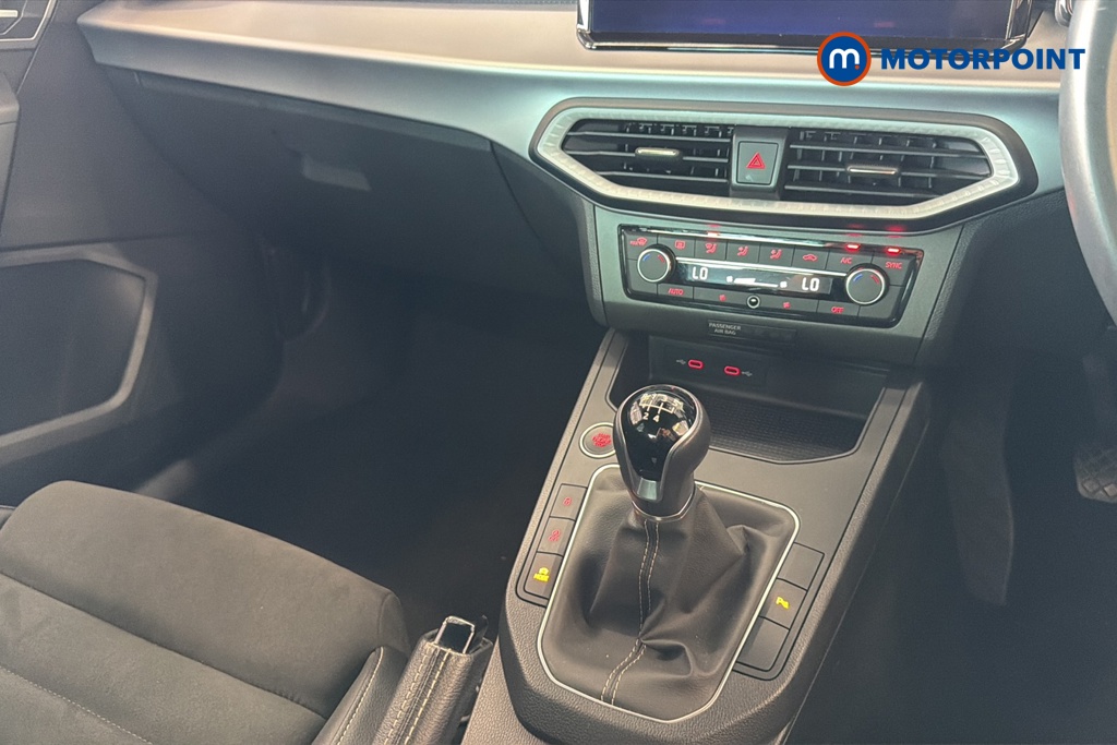 Seat Ibiza Xcellence Lux Manual Petrol Hatchback - Stock Number (1626410) - 15th supplementary image