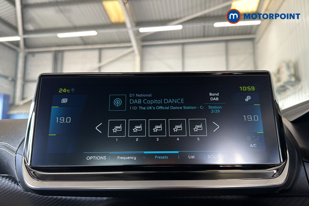 Peugeot 2008 GT Automatic Electric SUV - Stock Number (1628450) - 8th supplementary image