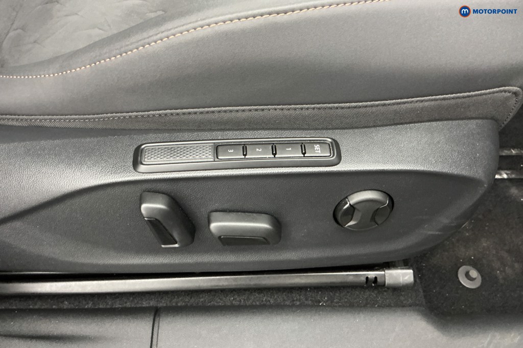 Cupra Terramar V2 Automatic Petrol Hatchback - Stock Number (1629072) - 19th supplementary image