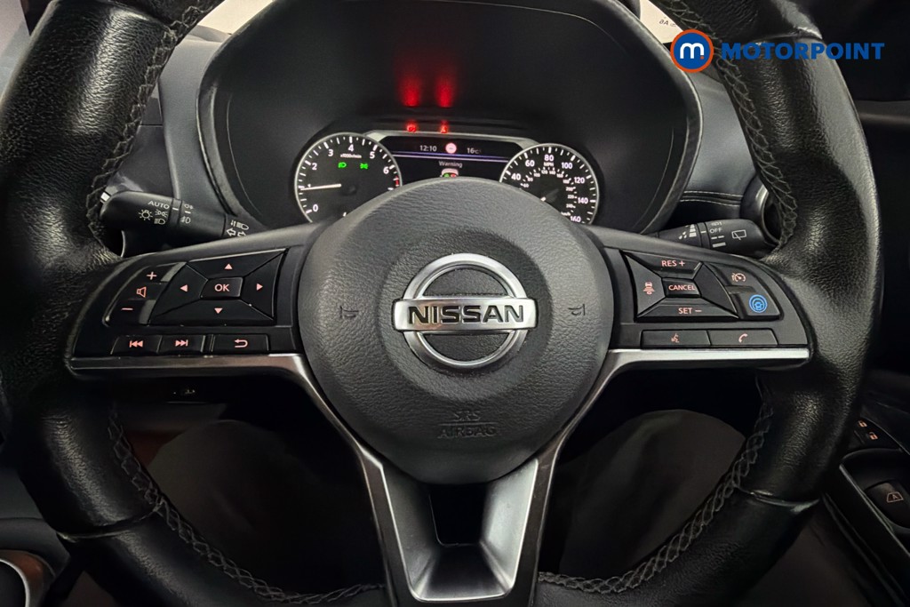 Nissan Juke Tekna Manual Petrol SUV - Stock Number (1631775) - 5th supplementary image
