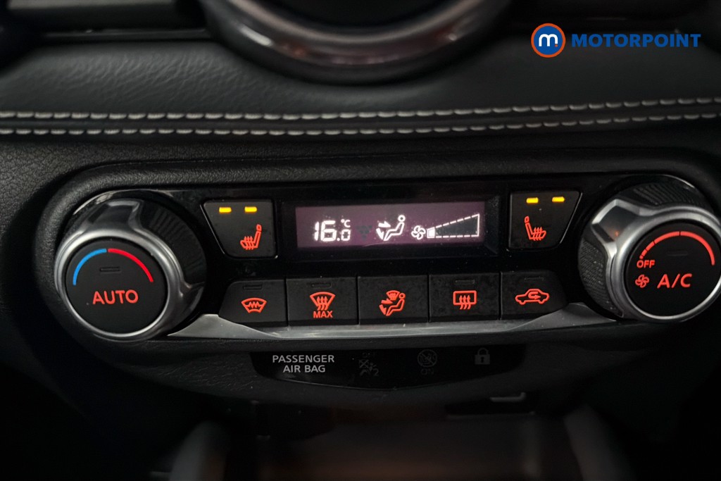 Nissan Juke Tekna Manual Petrol SUV - Stock Number (1631775) - 14th supplementary image