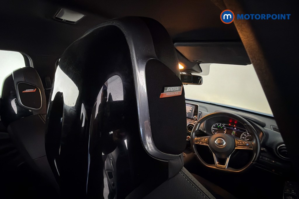 Nissan Juke Tekna Manual Petrol SUV - Stock Number (1631775) - 21st supplementary image