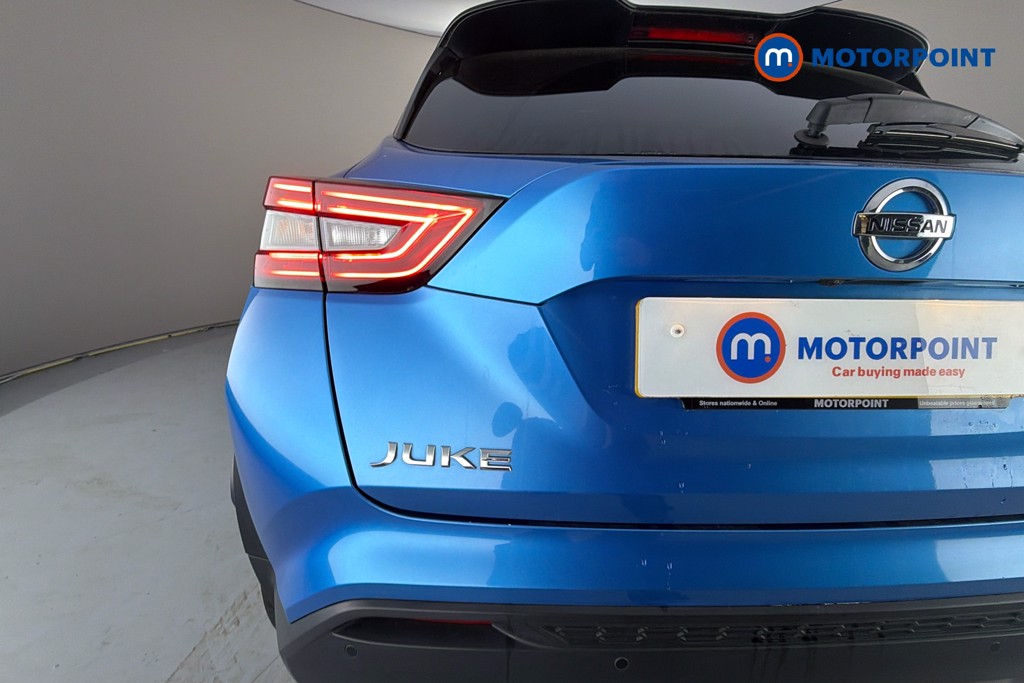 Nissan Juke Tekna Manual Petrol SUV - Stock Number (1631775) - 37th supplementary image