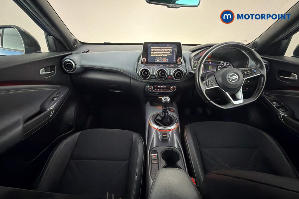 Nissan Juke Tekna Manual Petrol SUV - Stock Number (1631775) - 1st supplementary image