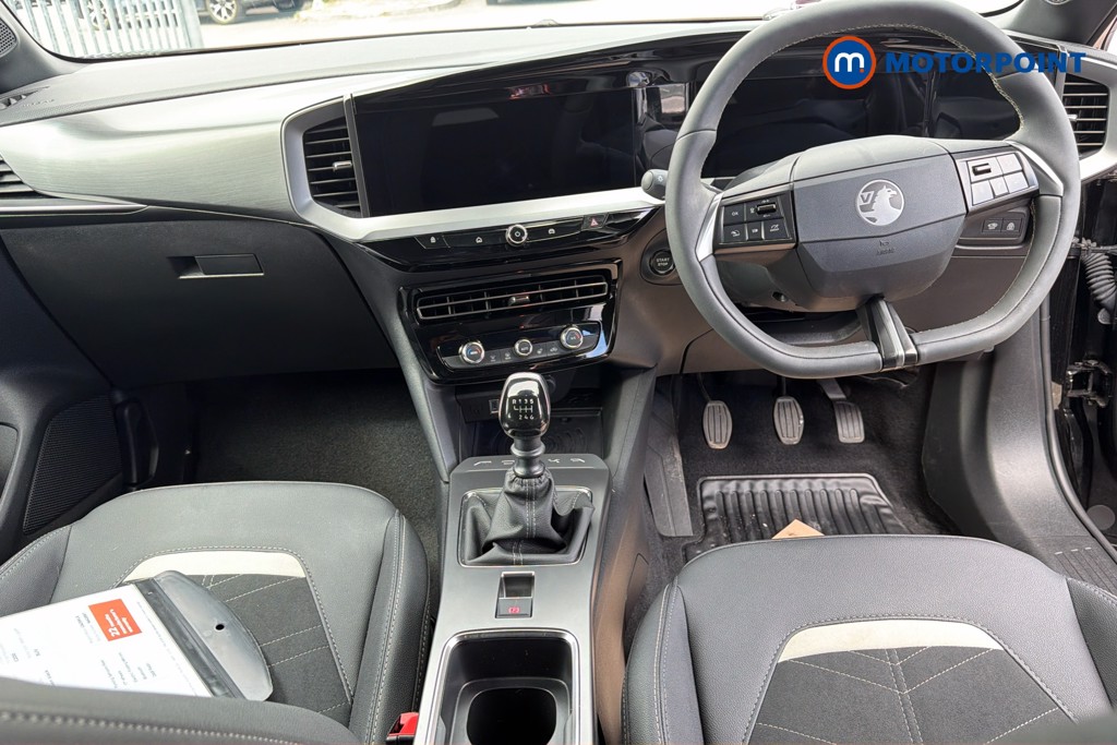 Vauxhall Mokka Ultimate Manual Petrol SUV - Stock Number (1642897) - 1st supplementary image