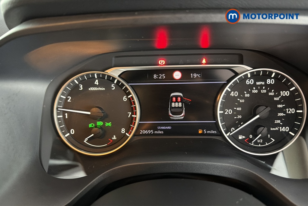 Nissan Qashqai Visia Manual Petrol SUV - Stock Number (1644365) - 7th supplementary image
