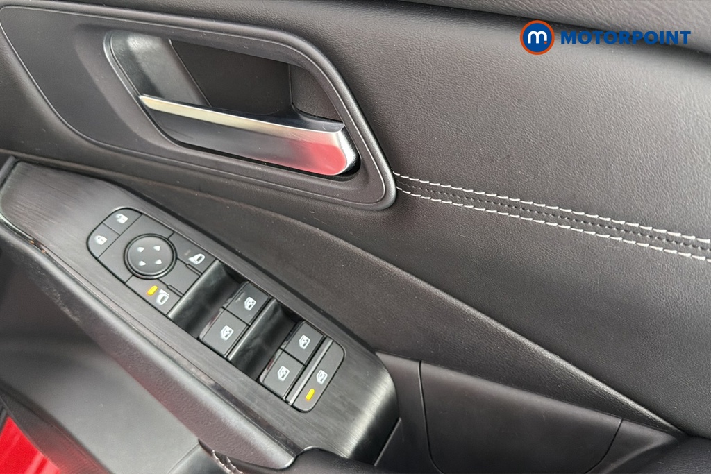 Nissan Qashqai Visia Manual Petrol SUV - Stock Number (1644365) - 19th supplementary image