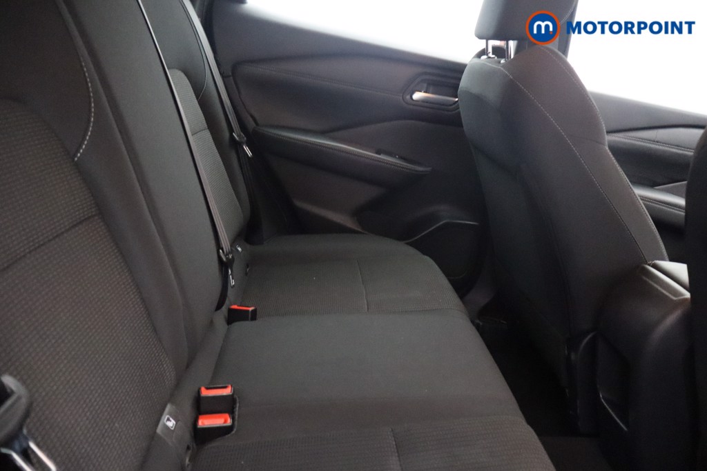 Nissan Qashqai Visia Manual Petrol SUV - Stock Number (1644513) - 7th supplementary image