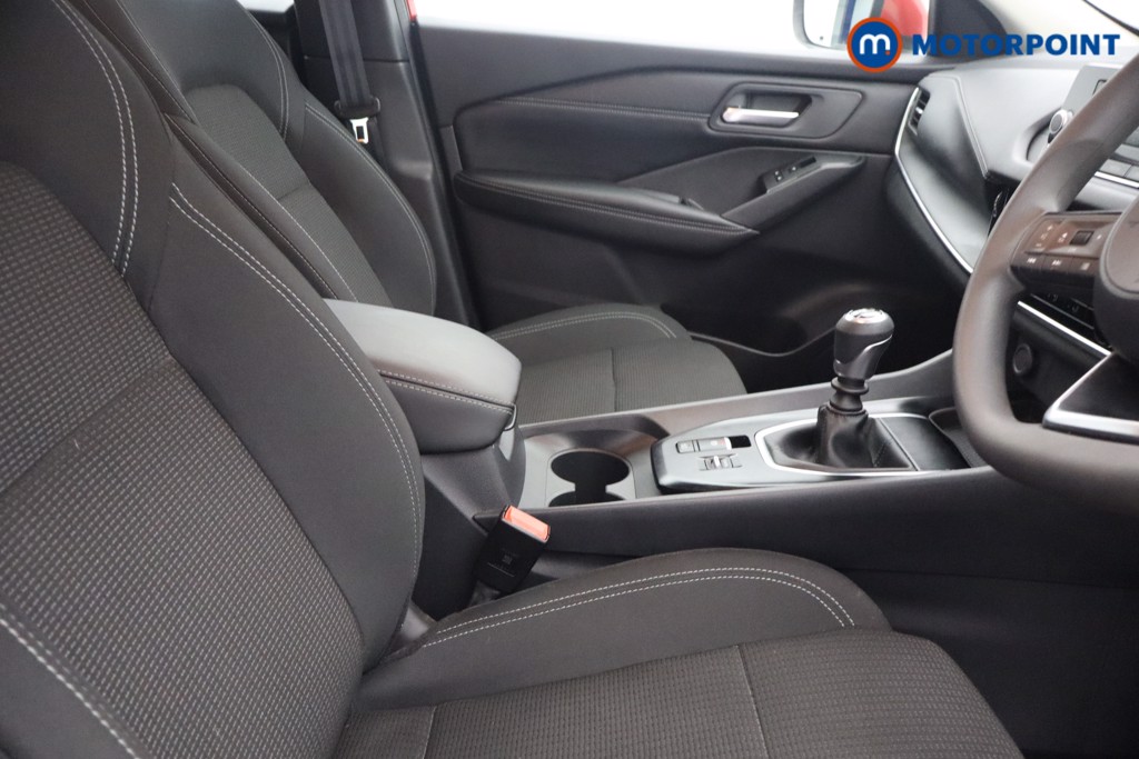 Nissan Qashqai Visia Manual Petrol SUV - Stock Number (1644513) - 11th supplementary image